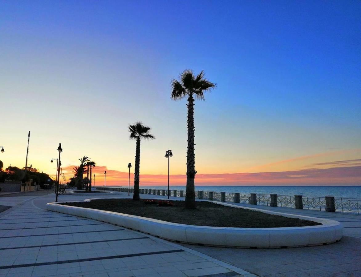 Bed and Breakfast Blue Sea Roccella Ionica Exterior foto