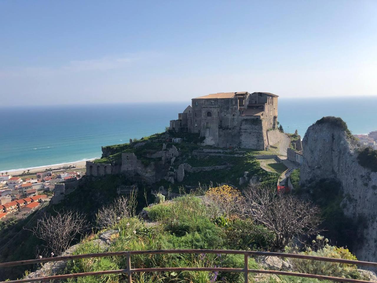 Bed and Breakfast Blue Sea Roccella Ionica Exterior foto